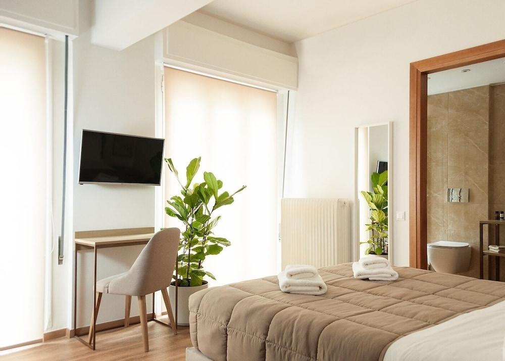 Voulis Attico Rooms & Apartments Atenas Exterior foto