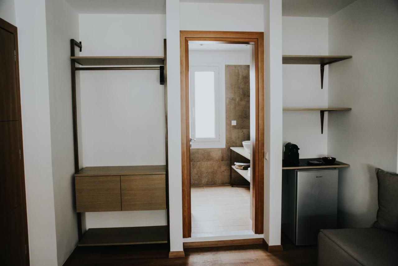 Voulis Attico Rooms & Apartments Atenas Exterior foto