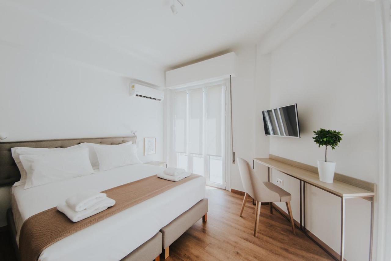 Voulis Attico Rooms & Apartments Atenas Exterior foto
