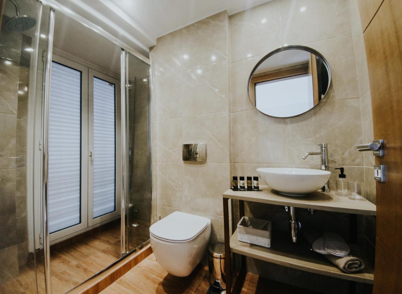 Voulis Attico Rooms & Apartments Atenas Exterior foto