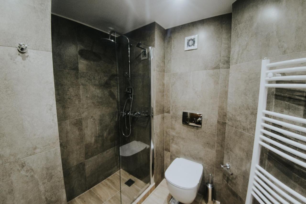 Voulis Attico Rooms & Apartments Atenas Exterior foto
